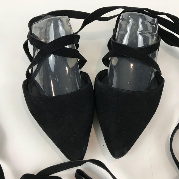 BCBG Suede ankle strap/tie flats Sz 9 womens - Picture 3 of 7